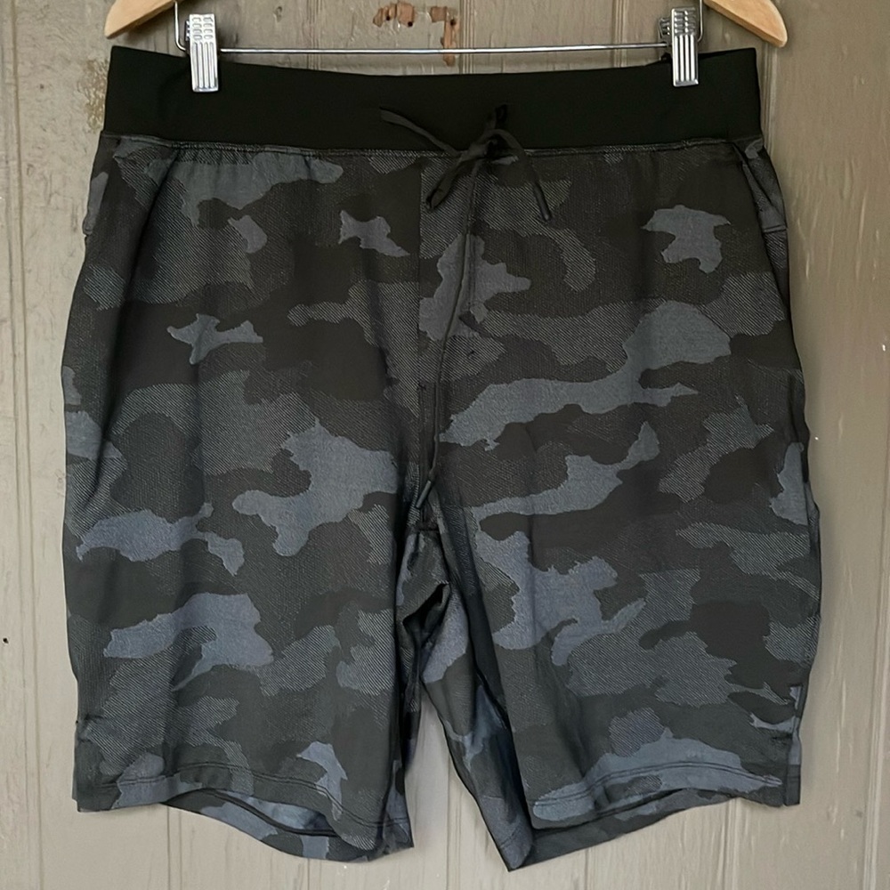 Lululemon camo print shorts